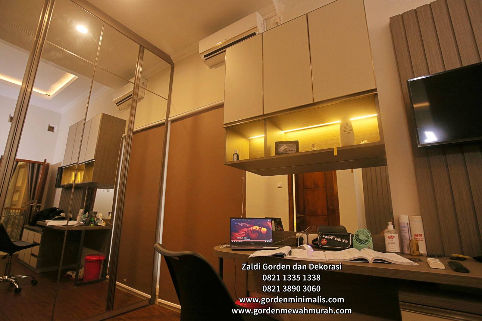 Gorden Roller Blind berbahan Blackout dari Zaldi Gorden